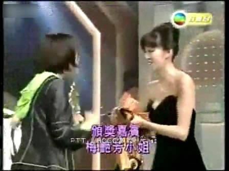 国产群女钻钻钻视频,揭秘神秘网络社交现象 第3张 国产群女钻钻钻视频,揭秘神秘网络社交现象 第3张